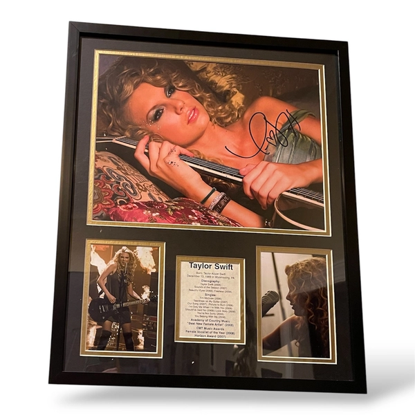 Taylor Swift Framed Facsimile Reprint Signed Autograph Debut Country Plaque