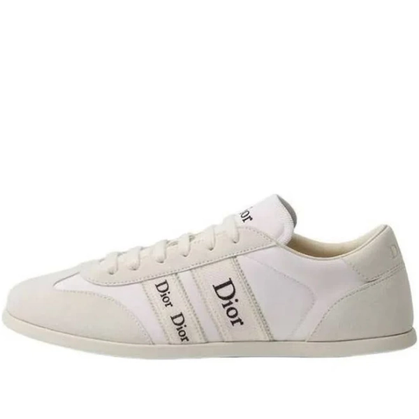 Ribbon Sneaker In White