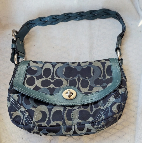 Vintage COACH 10992 Soho Blue Leather and Signature C Canvas Shoulder Bag Hobo