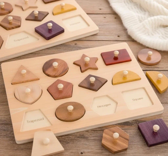 Montessori Wooden Shape Puzzle for Toddlers Geometric Peg Board Toy Natural Wood