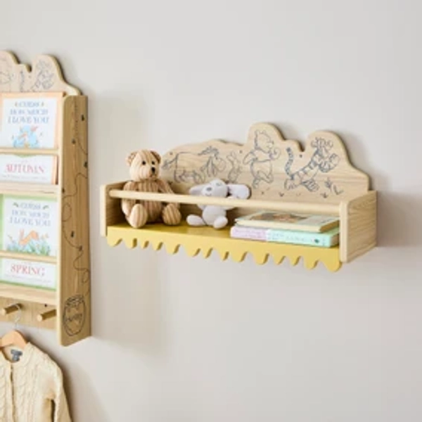 NEED - Disney Winnie the Pooh Wall Bookshelf