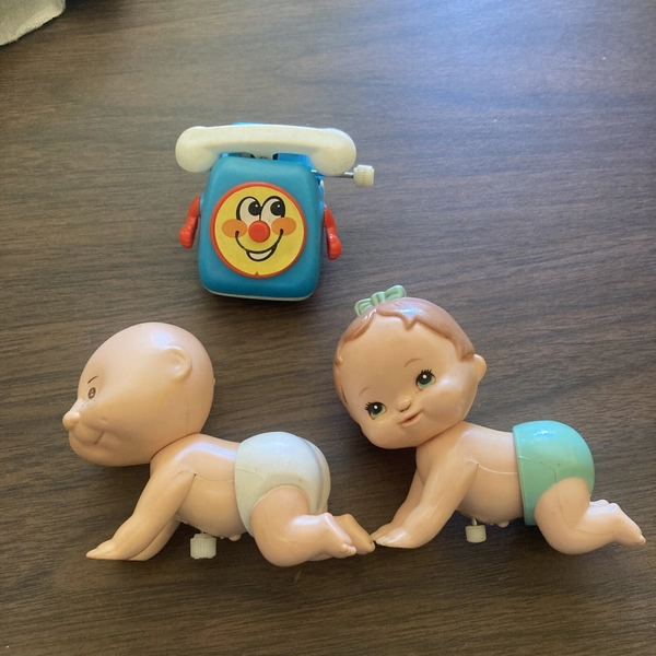 Vintage 1977 TOMY Hard Plastic Wind-Up Crawling Baby Toy 80s 70s Pair Set of 3