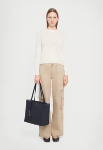 SHOPPING BAG - Saco de mão - sky captain/studio sky