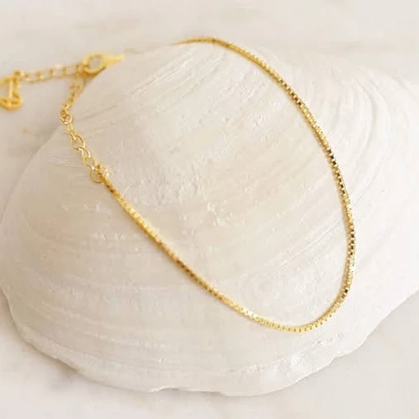 Caitlyn Minimalist Dainty Sterling Silver Box Chain Link Bracelet