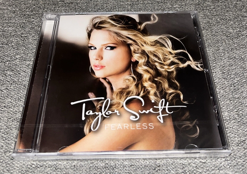 Fearless (2009 Edition) by Taylor Swift (New CD)⭐️Buy Any 3 Get 1 Free⭐️