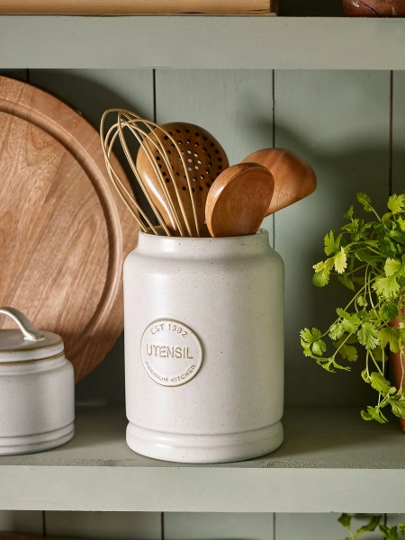 Natural Country Badge Utensil Pot