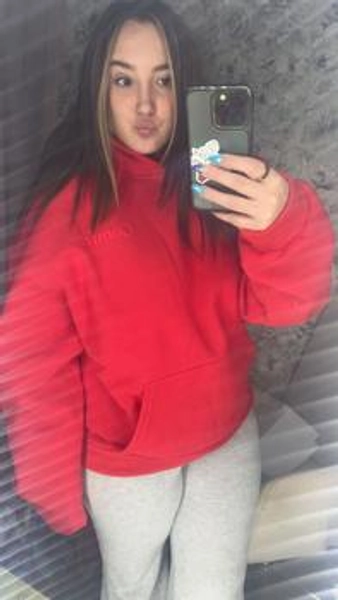 Comfrt | Oversized Minimalist Hoodie - TikTok Shop
