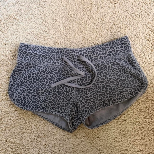 Brandy melville Marcie leopard shorts