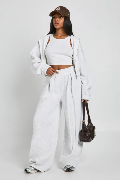 High Waist Pleat Detail Straight Leg Jogger