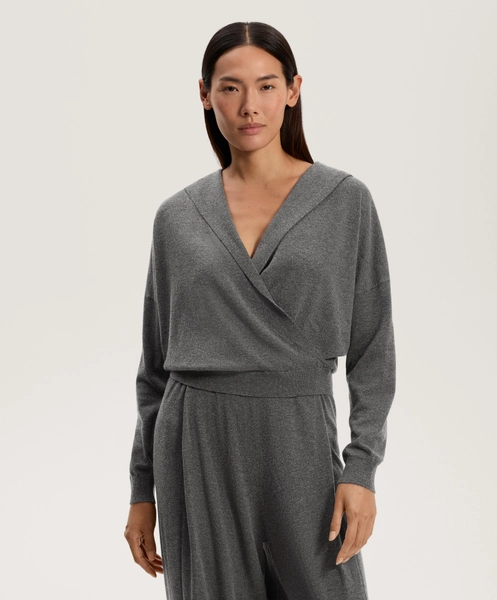 Pull croisé à capuche en maille
