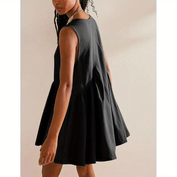 Womens summer sleeveless V neck dress with stylish pleated pockets