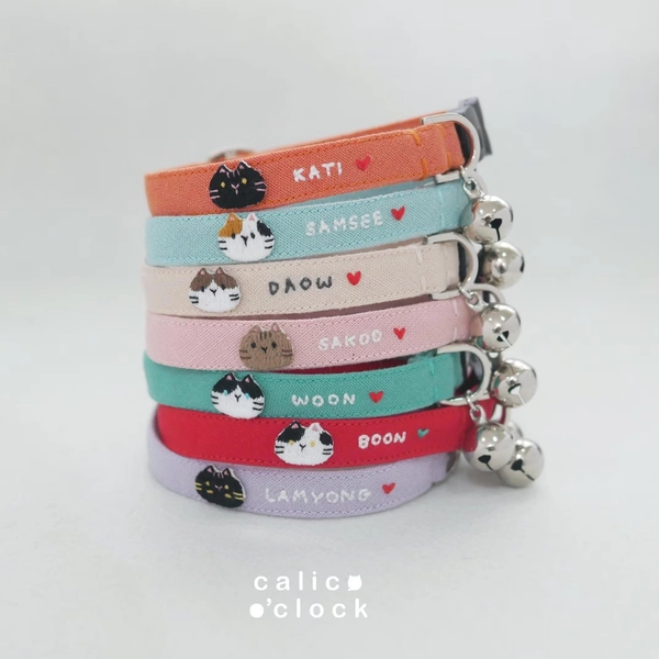 Hand Embroidered Cat Collar: Personalized Cotton Linen, Breakaway Kitten Collar