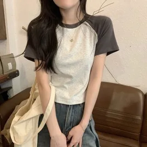 Short-Sleeve Round Neck Raglan T-Shirt