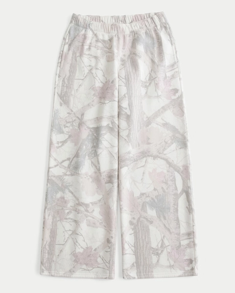 Heart Pocket Camo Wide-Leg Sweatpants