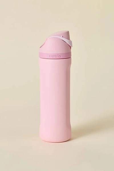 Owala FreeSip 24 oz Water Bottle in Rose Quartz