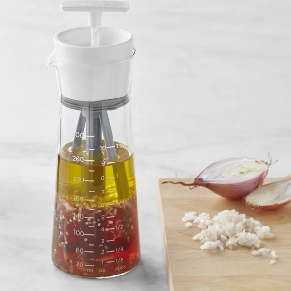 Chef'N Emulstir Salad Dressing Mixer