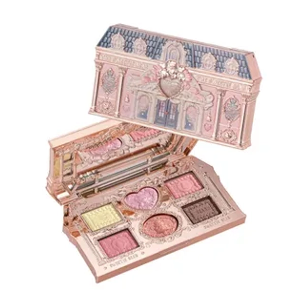 The Sweetie Bear 6-Color Makeup Palette - 02 Strawberry Milk