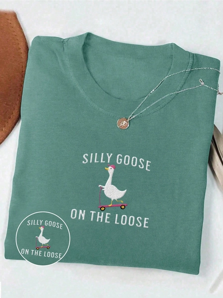 INAWLY 1pc Comfortable Embroidered Shirt, "Silly Goose On The Loose" T-Shirt, Embroidered Goose Round Neck Shirt, Silly Goose Shirt, Funny Shirt Gift