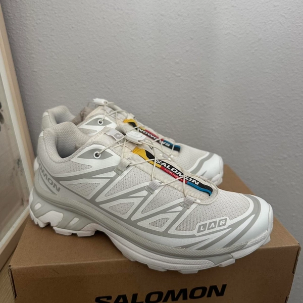 Salomon XT6 trainers in white and grey #Salomon #XT6