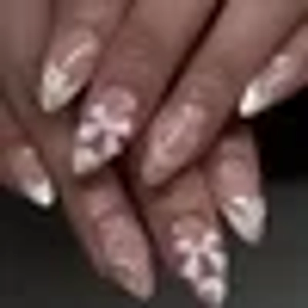 RAGUPEL White French Tip Press on Nails Short Almond Fake Nails with Bow Pearl Flower Charm Designs Light Pink Full Cover Glue on Nails Press Ons Cute Acrylic False Nails for Women Girls 24 Pcs