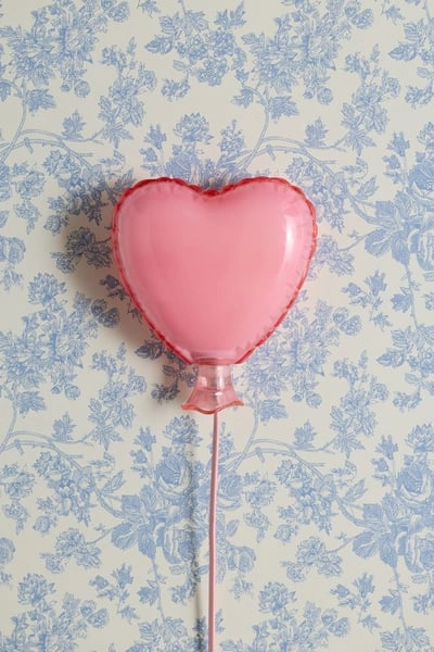 Mylar Heart Balloon Shape Resin Sconce