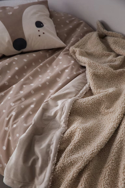 Decke aus Teddyfleece