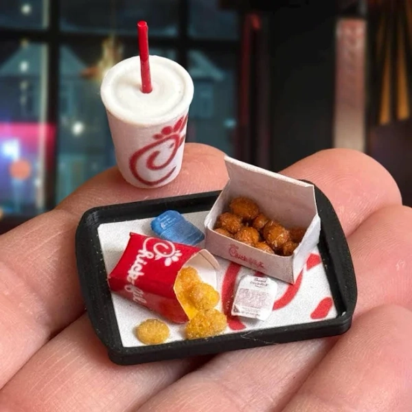 Dollhouse fast food- 1:12th scale- dollhouse kitchen- dollhouse furniture- dollhouse to go- miniature fast food- tiny food- dollhouse meal