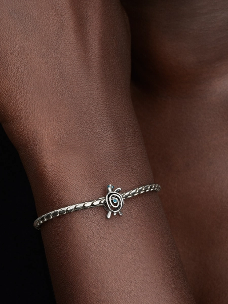 Openwork Sea Turtle Charm