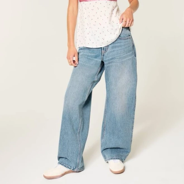 Hollister Women's Adjustable Waist Low-Rise Baggy Jeans