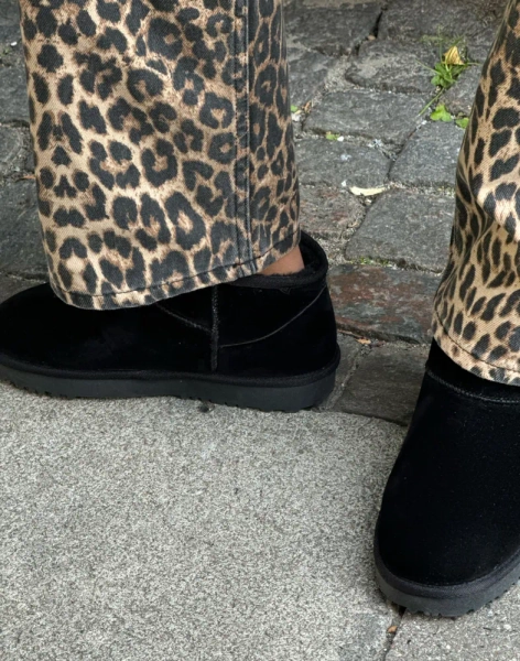 Mini Boots