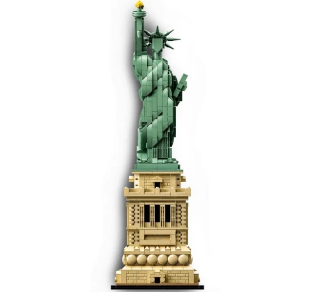 21042 LEGO Architecture Statue of Liberty