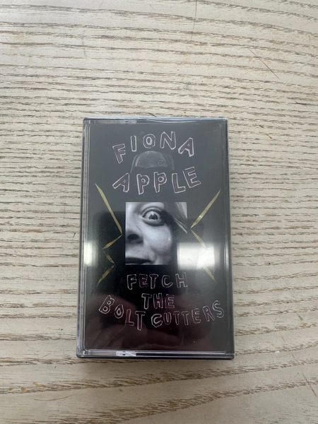 Fiona Apple - Fetch The Bolt Cutters Cassette Tape New Sealed 