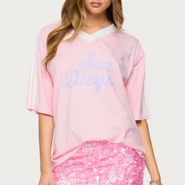 Edikted Women's Oversized San Diego T-Shirt