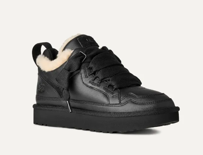 Ugg towmel leather