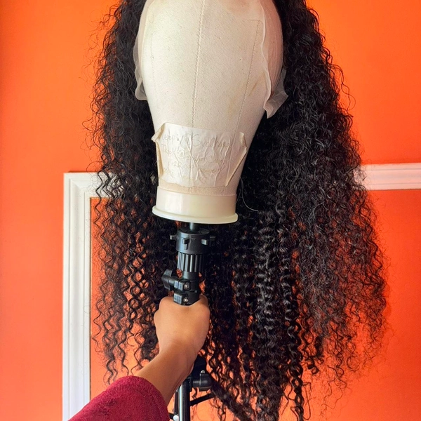 Quick: 
Curly Me Hair🔥 (Org. $552)
32’ 13x6 250%...