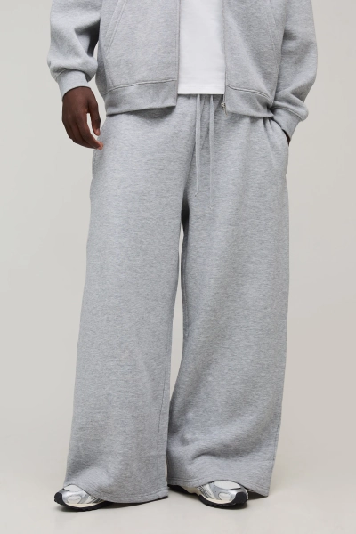 Essential Extreme Wide Leg Jogger
