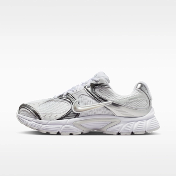 Nike V5 RNR Women's Shoes with Reflective Accents - White/Metallic Platinum/Pure Platinum/Metallic Silver - Size 5