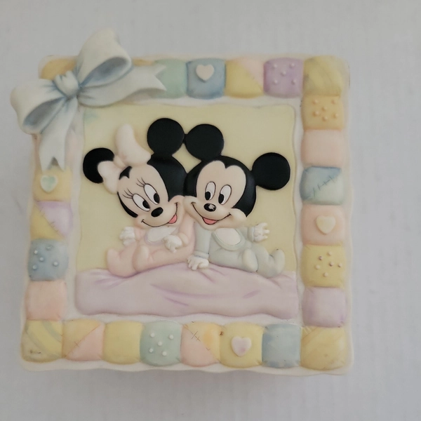 Vintage  Baby Mickey  And Minnie  Nursery  Keepsake Box