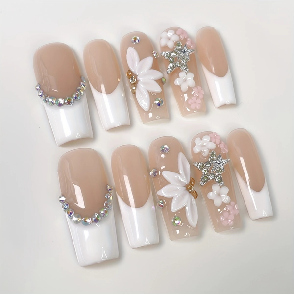 100% Handmade Nail Square 3D Carved French Three-dimensional Small Flower Nails And Wearing Tools, Diy Nail Design, Elegant Nails, Decorative Nails, Premium Nail Art, Detailed Carving, Presson Nails, Fashion Nails, Beauty Enthusiasts, Party Nails