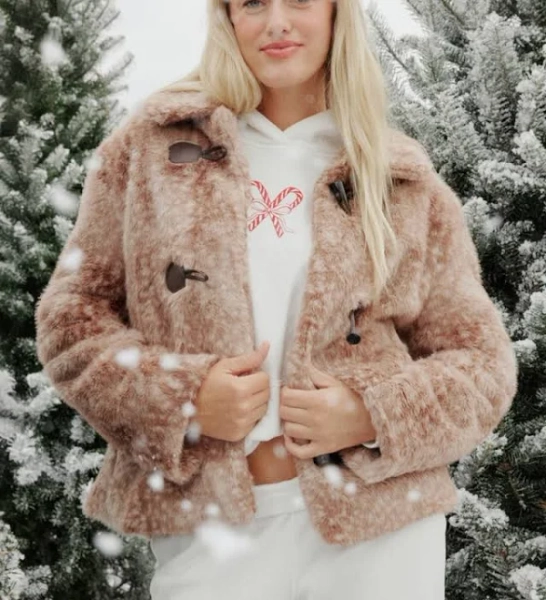 Hollister Women's Cozy Toggle Jacket