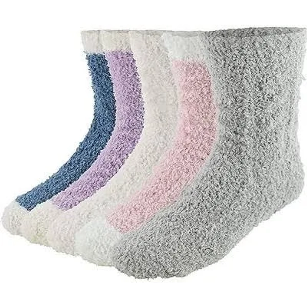 Market & Layne Women's 5 Pair Fuzzy Socks, Adults Super Comfy Socks (Cable Knit)