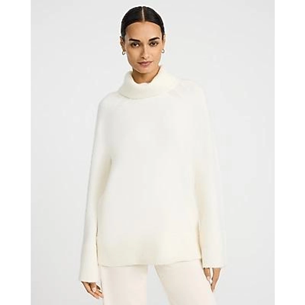 Express Women's Plush Turtleneck Tunic Sweater in White Large
