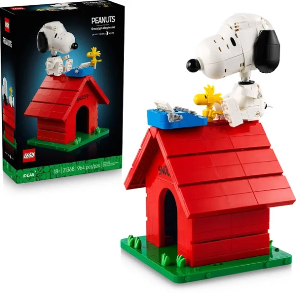 LEGO Ideas Peanuts Snoopy's Doghouse