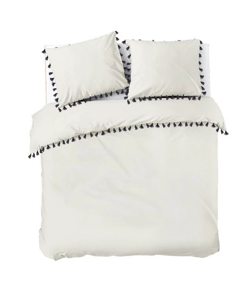 Dekbedovertrekken | Bedroom makeover, Room wishlist, White room decor