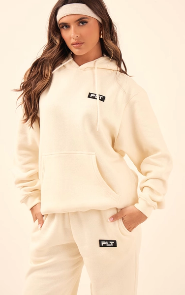 PRETTYLITTLETHING Cream Logo Badge Detail Oversized Hoodie