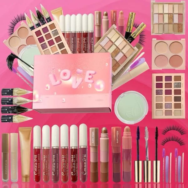 Full makeup set, Mystery package full of items, Holiday Makeup Set for New Year, 30pcs Cosplay Gift Box, Korean makeup kit, 18-Color Pink Eyeshadow