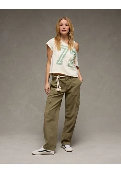 AE Women's Low-Rise Cargo Pants
