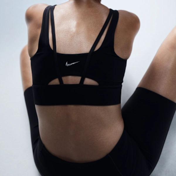 Nike Zenvy Women's Medium-Support Padded Longline Sports Bra