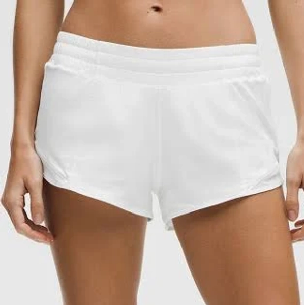 lululemon Hotty Hot Low-Rise Lined Short 2.5