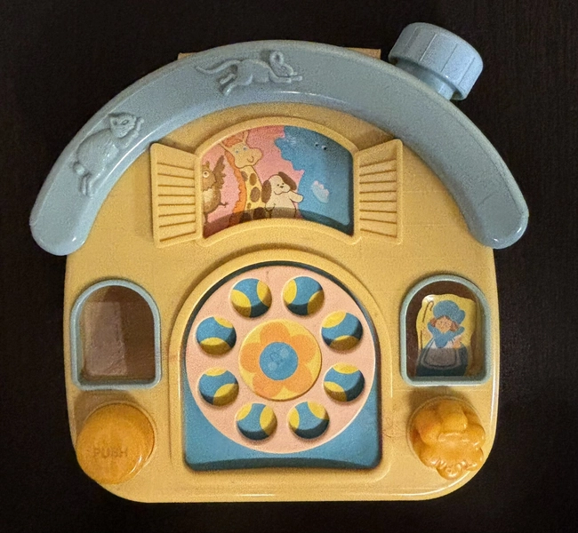 Vintage 1980 Tomy Wind Up Music Box For Crib With Hanging Straps